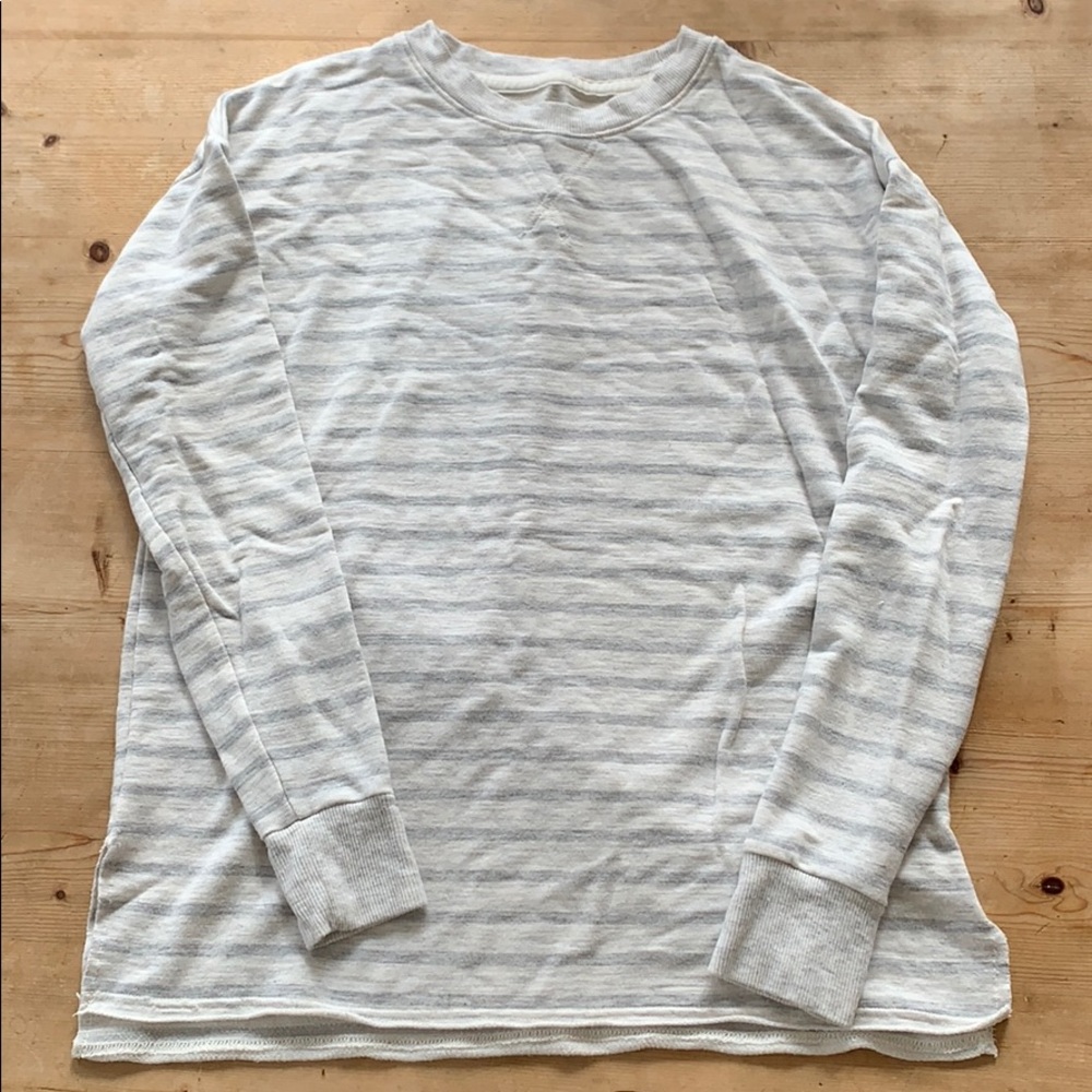 Super soft AE Sweater